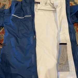 Patagonia Rain Jacket Boy 10